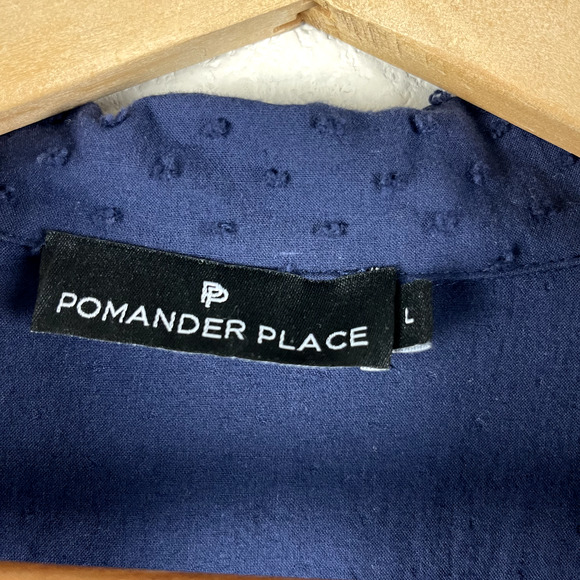 Pomander Place Tuckernuck Scarlett Top Womens Large Blue Swiss Dot Button Down - Picture 7 of 16